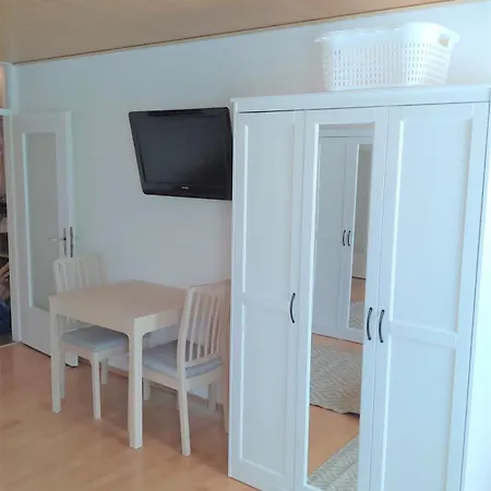 Monteurwohnung 5 Hoffmann Apartamento *